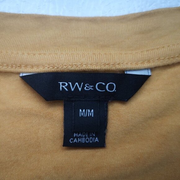 RW&CO Ladies Size Medium Mustard Yellow Short Sleeves V-neck T-shirt - Picture 3 of 9